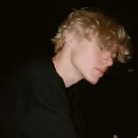 GRAYSON HAWTHORNE