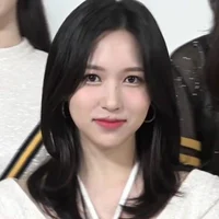 Myoui Mina