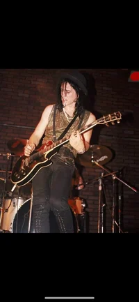 Izzy Stradlin