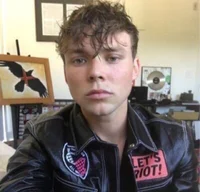 Ashton Irwin