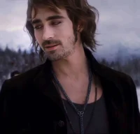 Гаррет-вампир