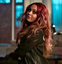 Toni Topaz