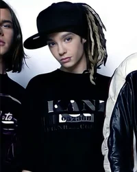 Tom Kaulitz-Football