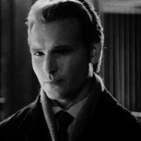 2 CARLISLE CULLEN