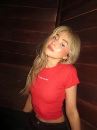 Sabrina Carpenter
