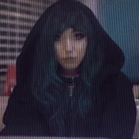 Girl emo