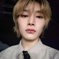 Jeongin 