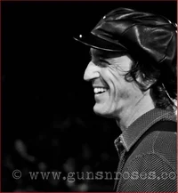 Izzy Stradlin 