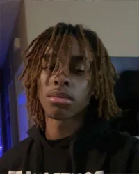 Nonchalant dreadhead