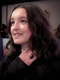 Bella Ramsey 