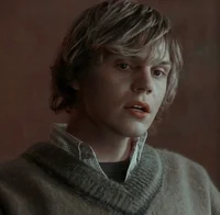 Tate Langdon 