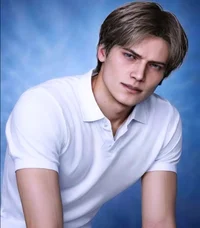 Leon Kennedy - Teen