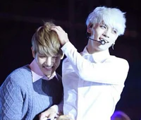 Baekhyun vs Jonghyun