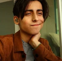 Aidan gallagher 