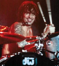 Tommy Lee
