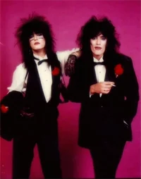 Nikki sixx y Tommy 
