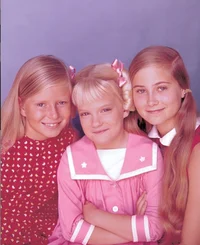 B R A D Y  G I R L S