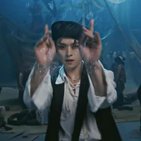 Pirate Lee Minho