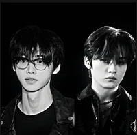 Leeknow and Sunghoon