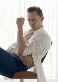 tom hiddleston 