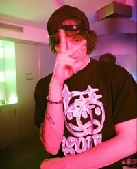 гриша ляхов