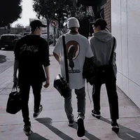 結ばれた Zack Hernandez 