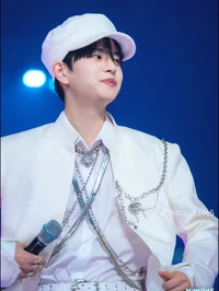 Kim seungmin