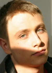 Max Riemelt 