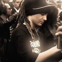 Том Каулитц - ЧС