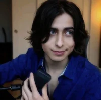 Aidan Gallagher 