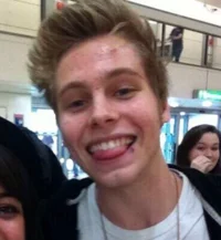 Luke Hemmings