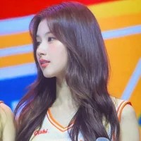 Minatozaki Sana
