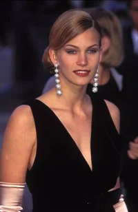 Natasha Henstridge 