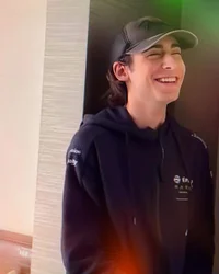 Aidan Gallagher 