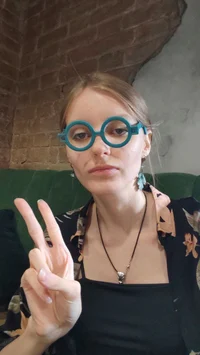 Вероника Велиар