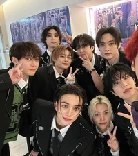 Stray kids 