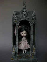 The forgotten doll