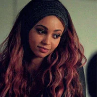 Toni Topaz