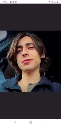 Aidan gallagher 