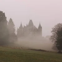 Kasteel in de Mist