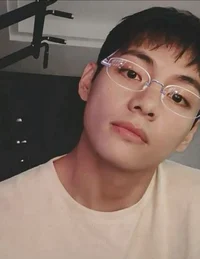 Тэхён призрак брат