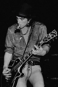 Izzy Stradlin
