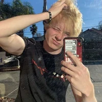Sam Golbach 