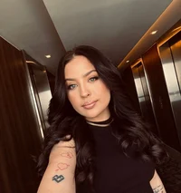 Mari Fernandes 
