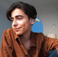 Aidan gallagher 