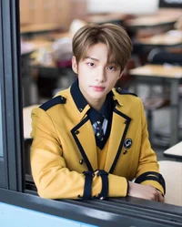 Студент Хван