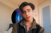 Aidan gallagher 
