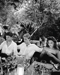 Rich familly 