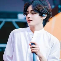 KIM TAEHYUNG 