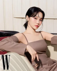 Kim Chaewon